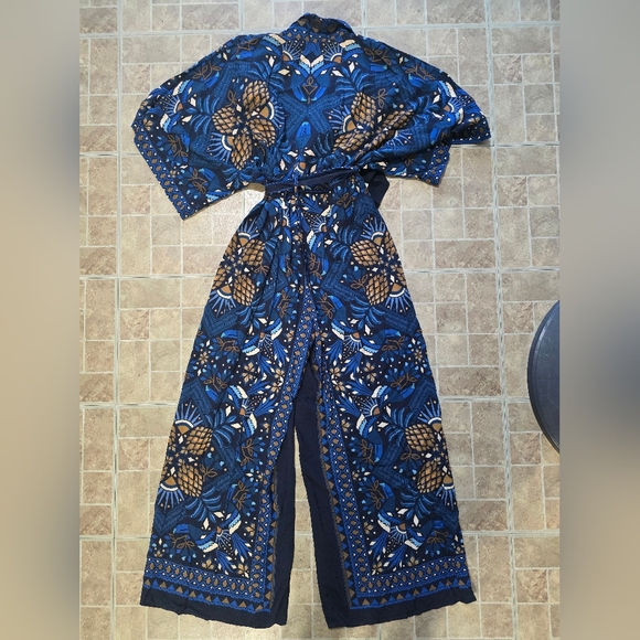 FARM Rio Jumpsuit Medium - Picture 4 of 5